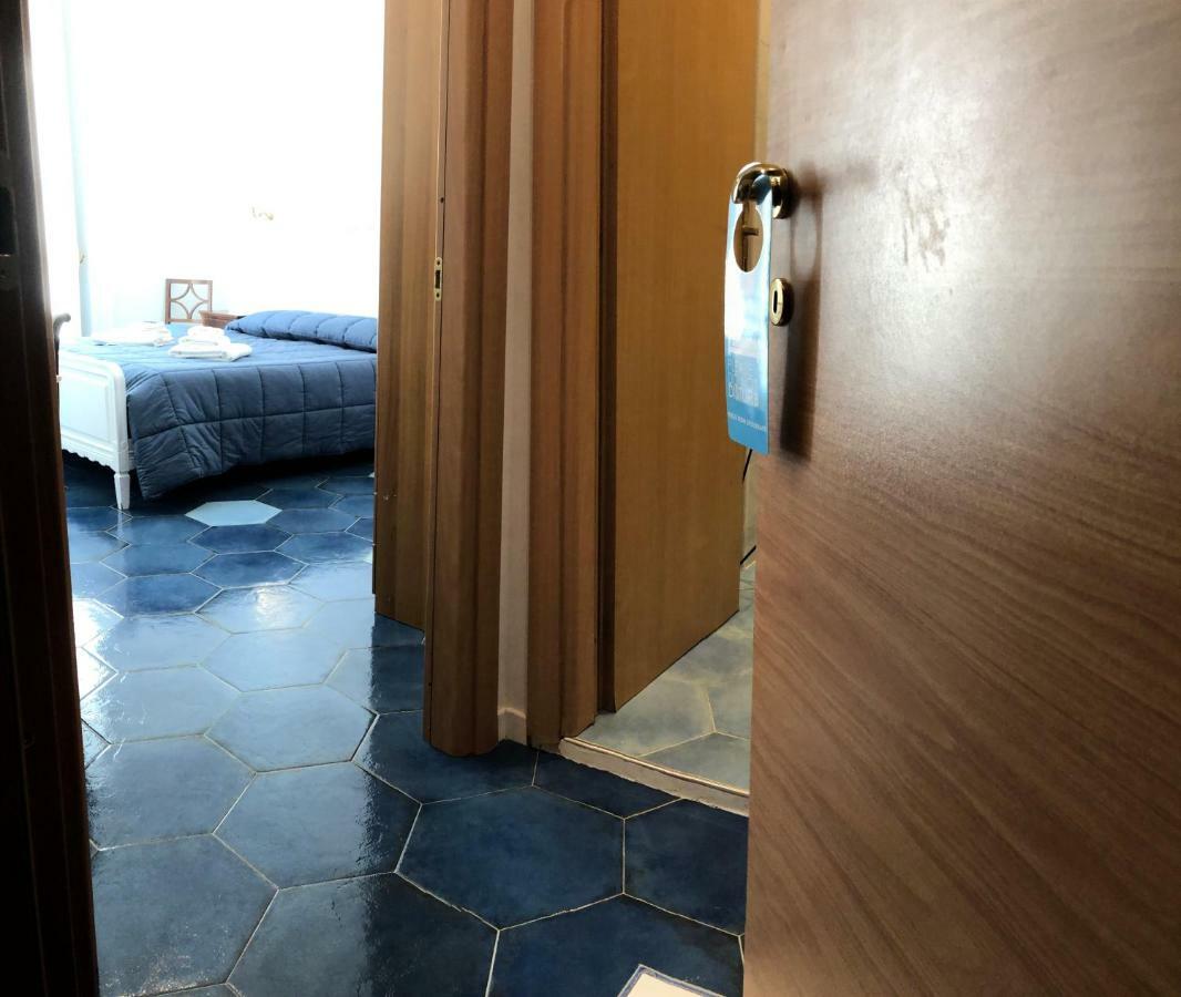 Bed and Breakfast Il Sole Di Montesanto Neapol Zewnętrze zdjęcie